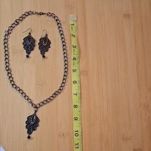 Elegant Black Leaf Necklace and Earring Set